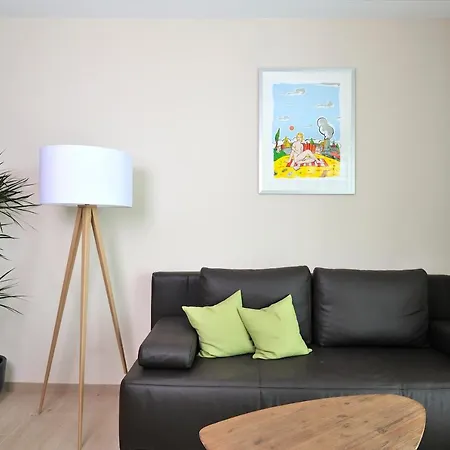 Linden-palais 11 Apartment *